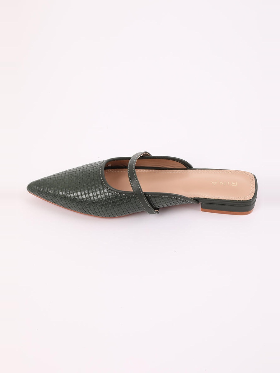 Pointed Toe Mule Flats