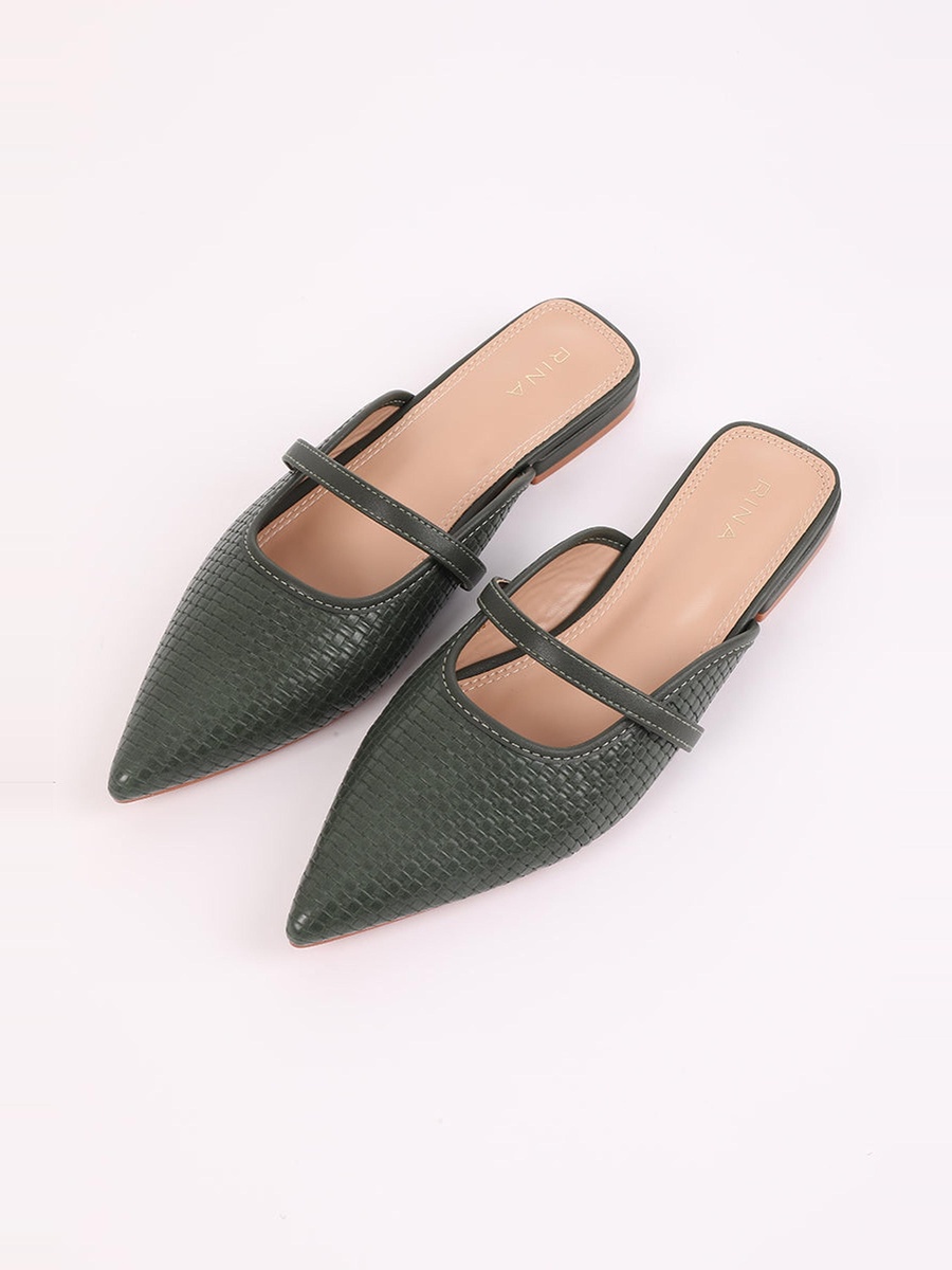 Pointed Toe Mule Flats
