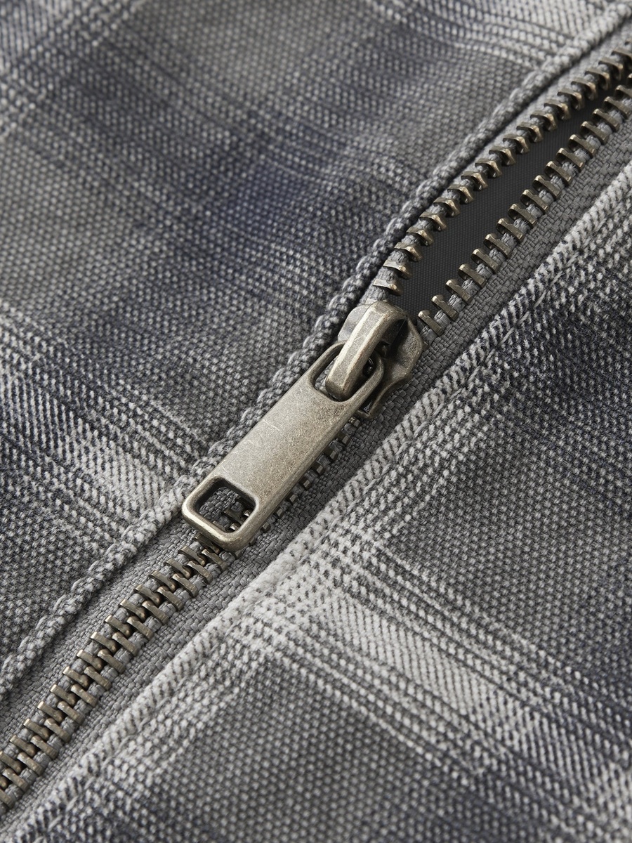 Men Check Jacket With Zip Closure