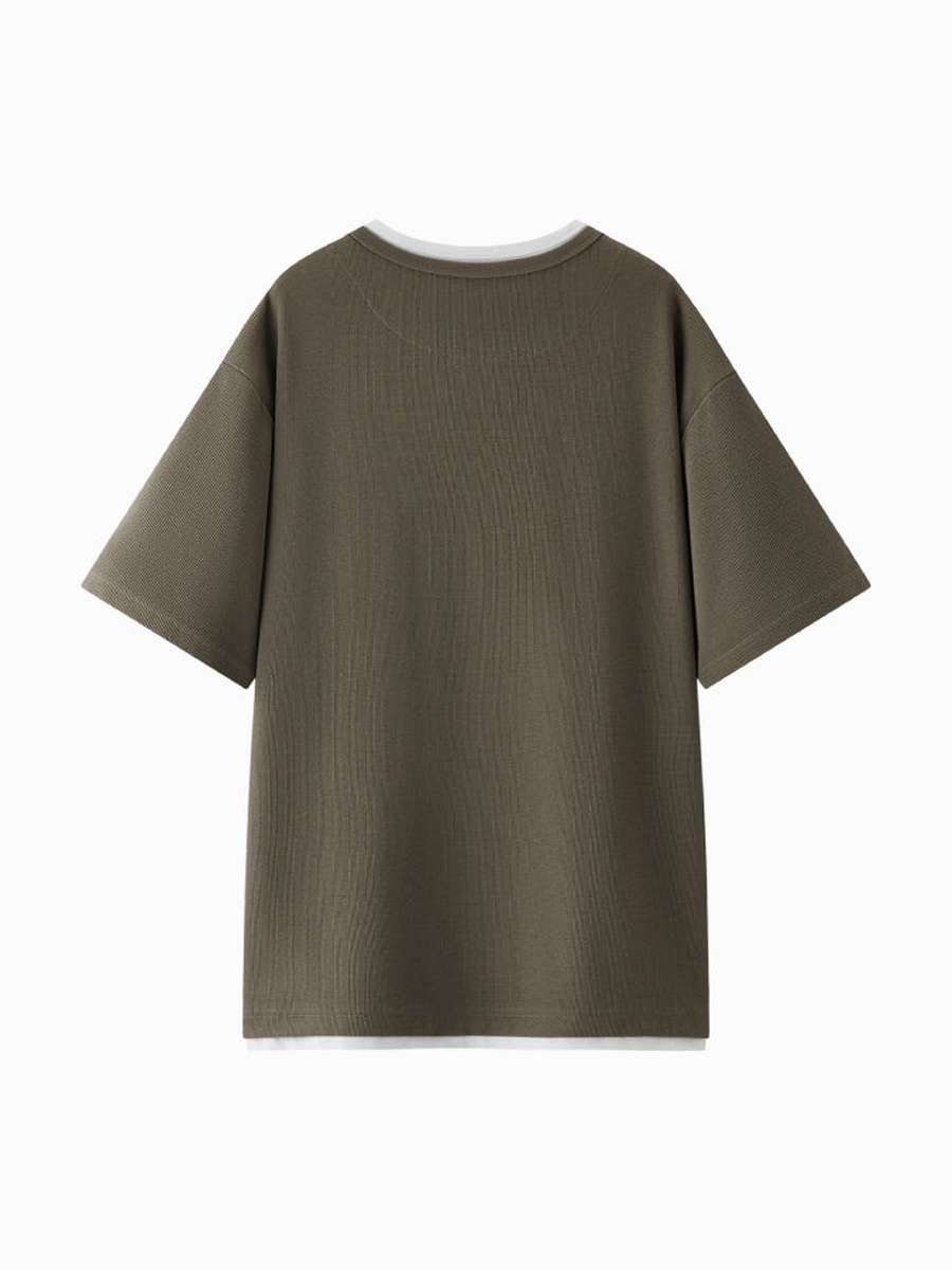 Men Layered V-Cut Collar Oversized T-Shirt