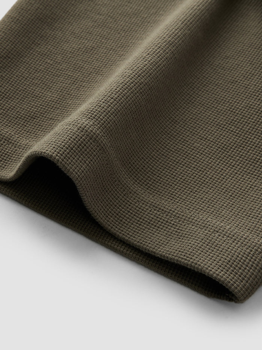 Men Layered V-Cut Collar Oversized T-Shirt