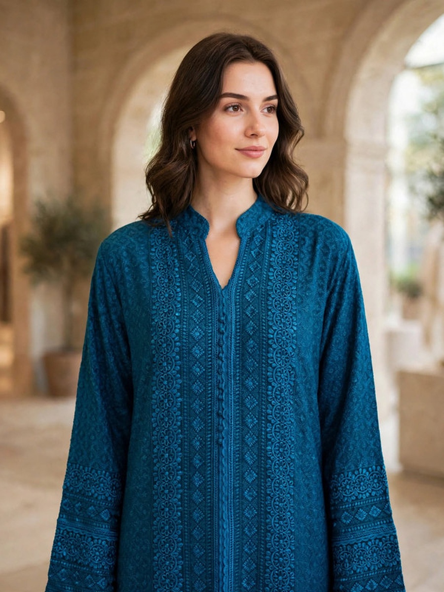 Textured Thread Embroidered Button Accent Jalabiya