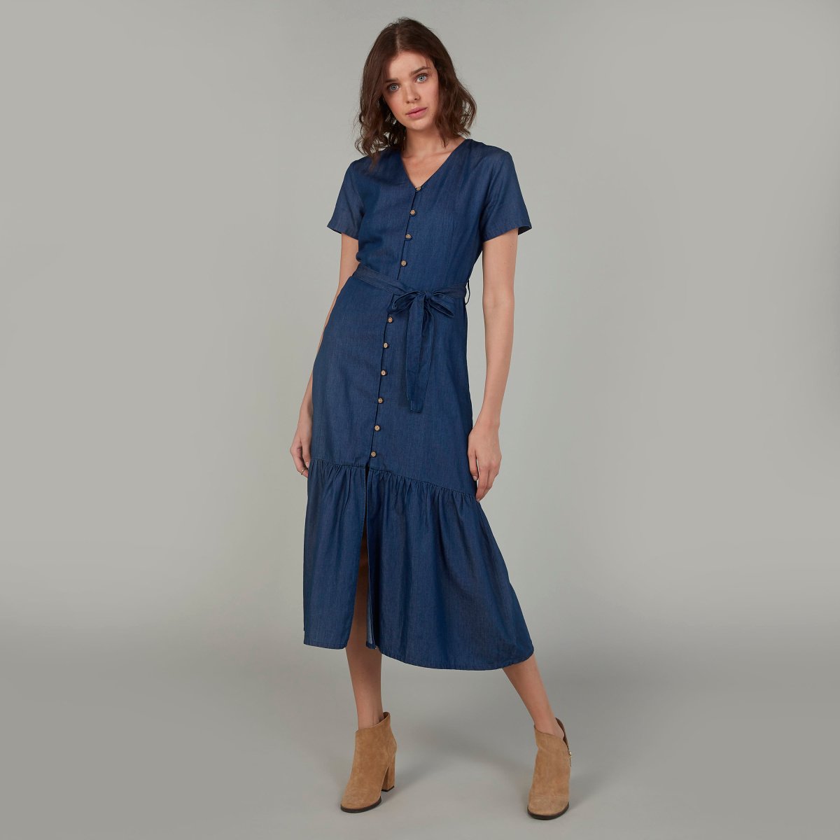 knee length dresses for ladies Women's Made The Right Call Sage Green Collared Midi T-Shirt Dress | Size: L main image 0