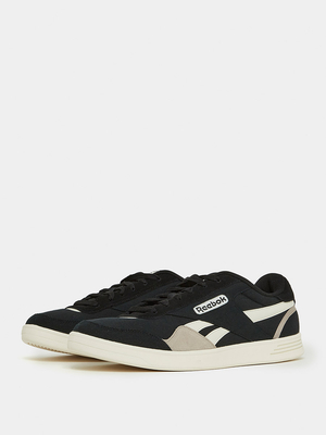 Reebok flat 50 off on sale