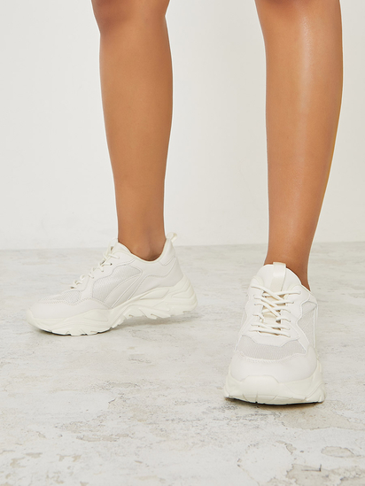 Therapy busta top sneakers all white