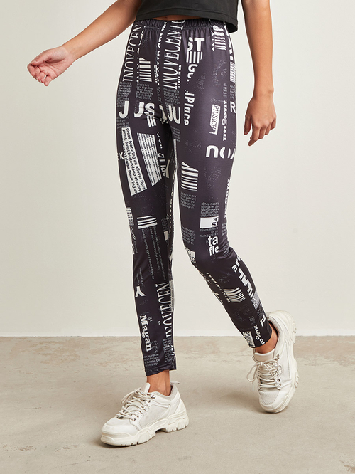 Graphic print leggings top