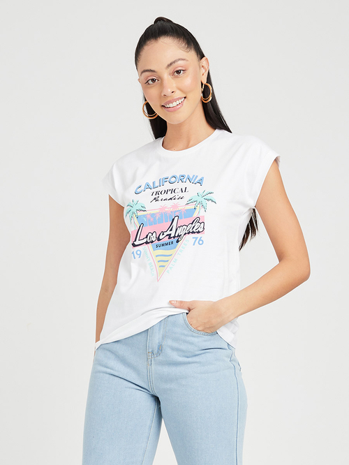 Buy Sleeveless Wide Shoulder Graphic Print T shirt White For Women Styli Kuwait