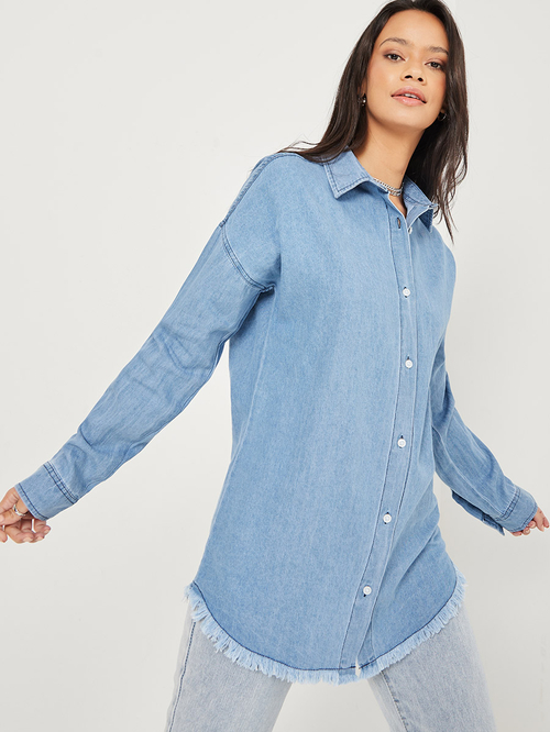 Buy Long Sleeves Frayed Edge Detail Oversized Longline Denim Shirt Light Blue For Women Styli Saudi