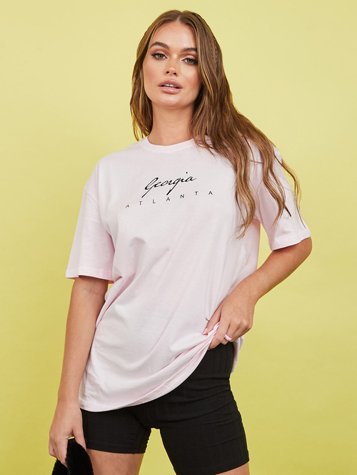 Buy Shorts Sleeves Peaches Back Graphic Oversized Longline T shirt Pink For Women Styli UAE