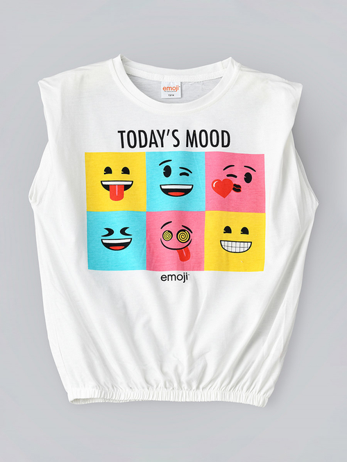 Buy Emoji Print Senior T Shirt White For Kids Styli Saudi