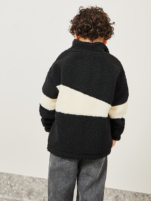 Buy Colorblock Longline Teddy Jacket Black For Kids Styli UAE