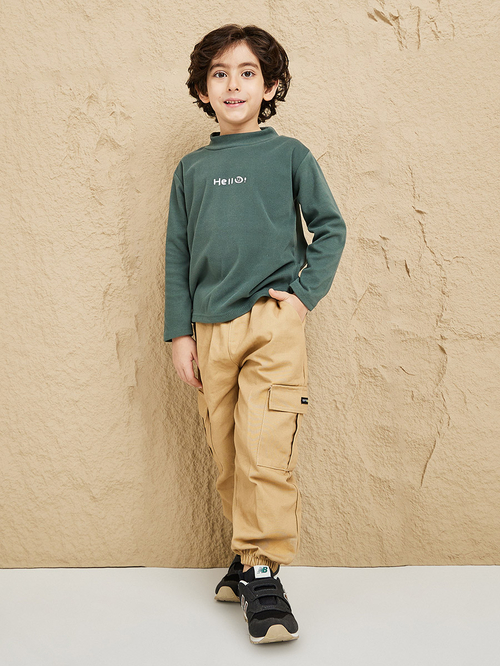 Buy Solid Flap Pocket Detail Cargo Pants Khaki For Kids Styli UAE