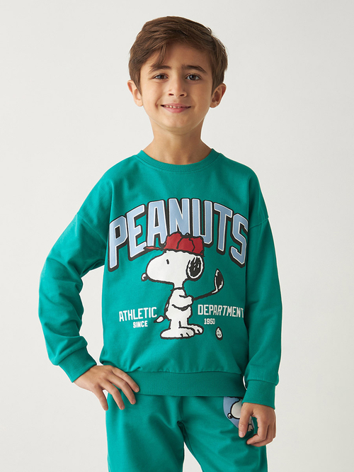 Buy Peanuts Snoopy Graphic Knit Sweatshirt Green For Kids Styli UAE