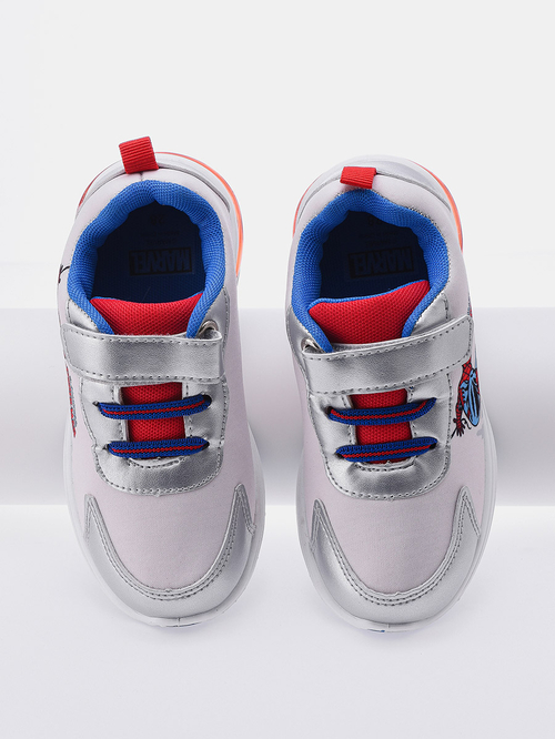 Buy Marvel Avengers Light Up Shoes White For Kids Styli Saudi