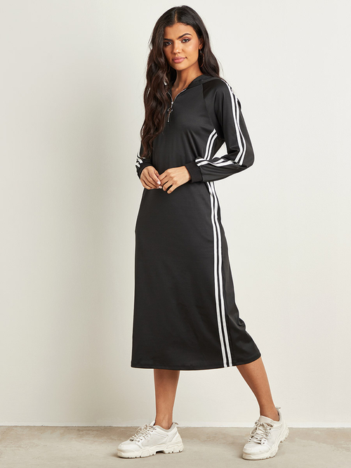 Buy Contrast Side Striped Hooded Midi Dress Black For Women Styli Saudi