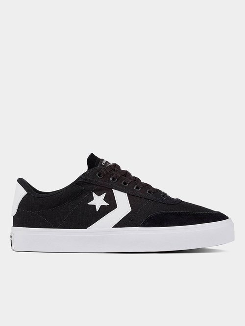 Converse courtlandt on feet discount