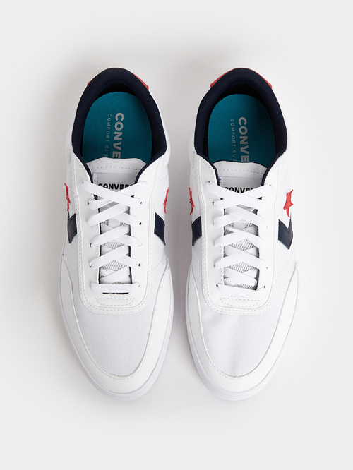 Buy Courtland Oxford Lace Up Sneakers White For Men Styli Kuwait