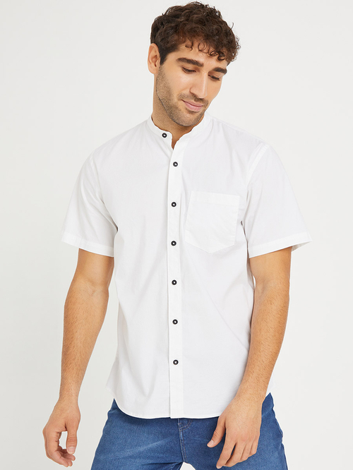 Buy Short Sleeves Grandad Collar Regular Shirt with Button Closure White For Men Styli Saudi
