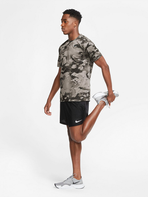 Nike camo t shirt top