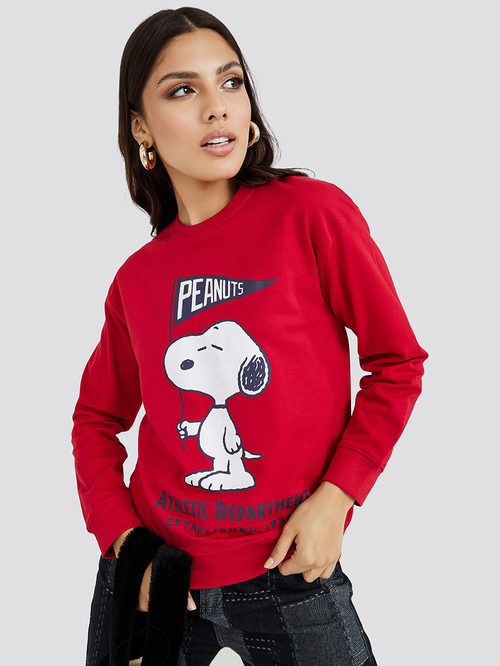 Red snoopy sweatshirt new arrivals