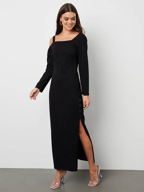 Buy Square Neck Long Sleeves Bodycon Maxi Dress with Side Split Black For Women Styli Saudi
