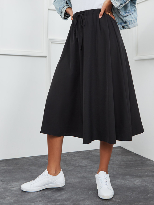 Black skater skirt midi online