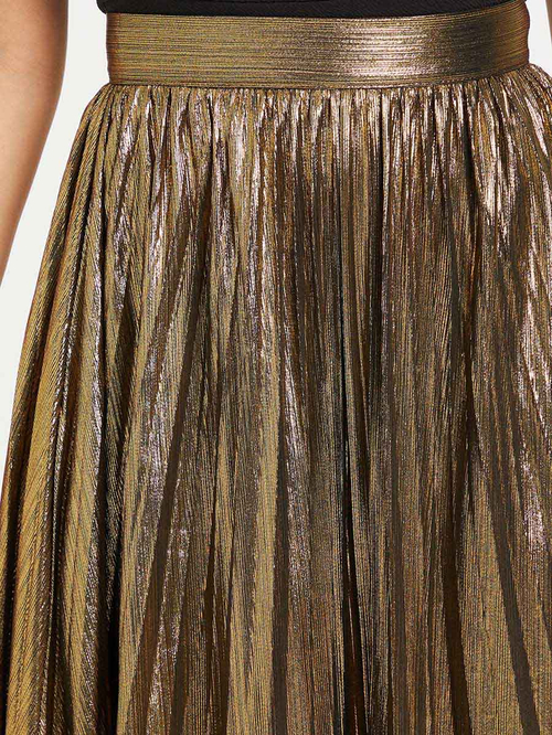 Buy Pleated Metallic A Line Midi Skirt Gold For Women Styli Saudi