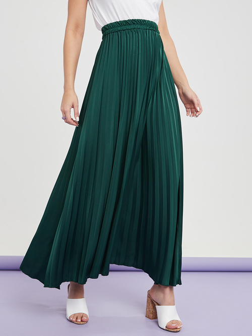 Green pleated maxi hot sale skirt for sale