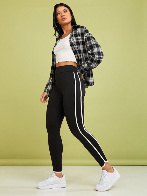 Yoga top with elastic waistband hot sale