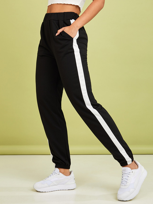 Buy Side Stripe Jogger with Slip Pockets Black For Women Styli Saudi
