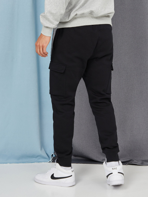 Nike club cuffed cargo sweatpants in teal hotsell