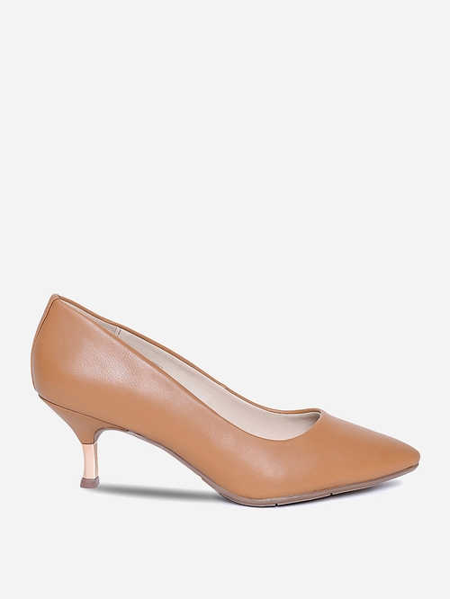 Buy Low Heel Metal Detail Pumps Tan For Default Category Styli Saudi
