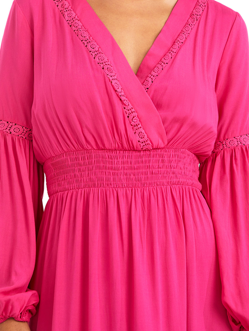 Buy Bishop Sleeves Embroidered Detail Empire Waist Maxi Dress Pink For Women Styli UAE