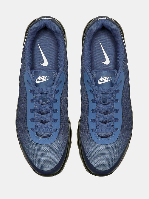 Nike invigor azul store