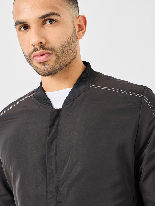 Buy Contrast Stitch Detail Full Zip Utility Jacket Black For Men Styli Kuwait