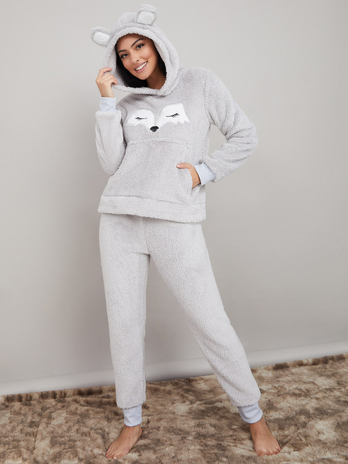 Buy Fleece Embroidered Fox Face Ear Hood Long Sleeves Top and Cuffed Pyjama Set Grey For Women Styli Saudi