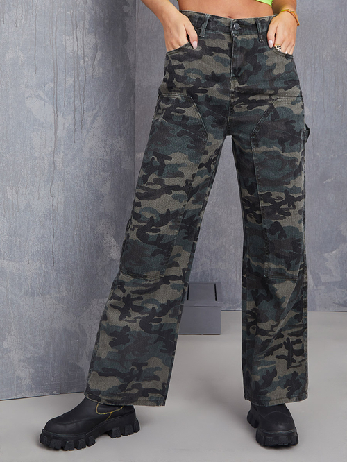 Camo Print Multi Pocket Straight Leg Cargo Pants