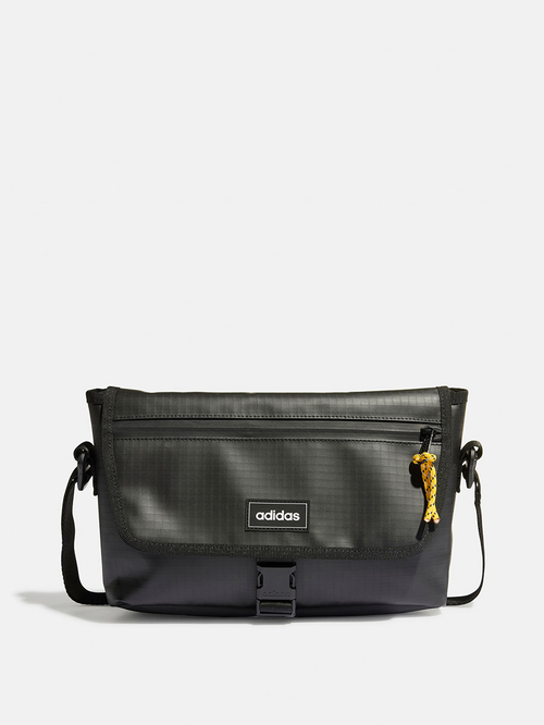 Buy Utility Messenger Bag Black For Men Styli UAE