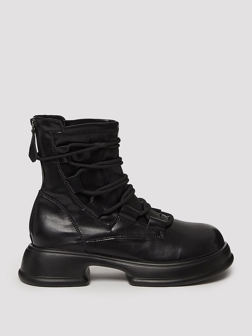 Chunky sole combat boots clearance