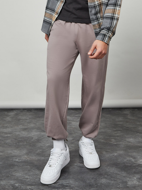 Buy Relaxed Fit Jogger with Elasticated Cuff Grey For Men Styli Saudi