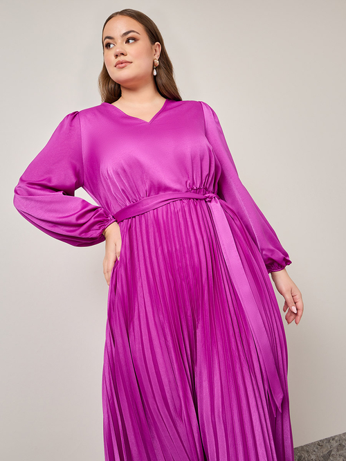Buy Plus Accordion Pleated Maxi Dress with Self Tie Magenta For Women Styli Saudi