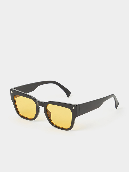 Buy Tinted Wayfarer Sunglasses Yellow For Men Styli UAE