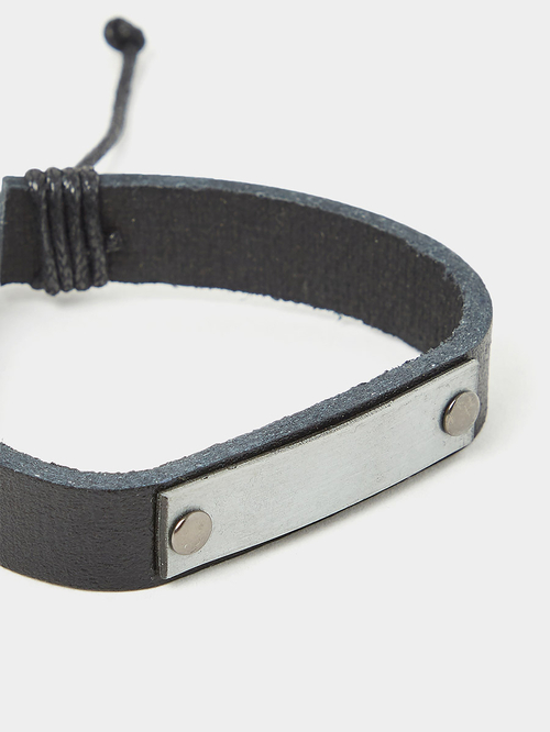 Leather cuff bracelet with metal plate store