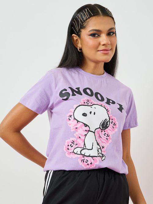 Buy Regular Fit Floral Snoopy Graphic T Shirt Lilac For Women Styli Saudi