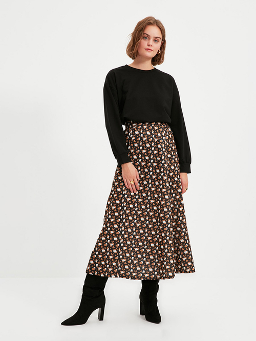 A line leopard print maxi on sale skirt