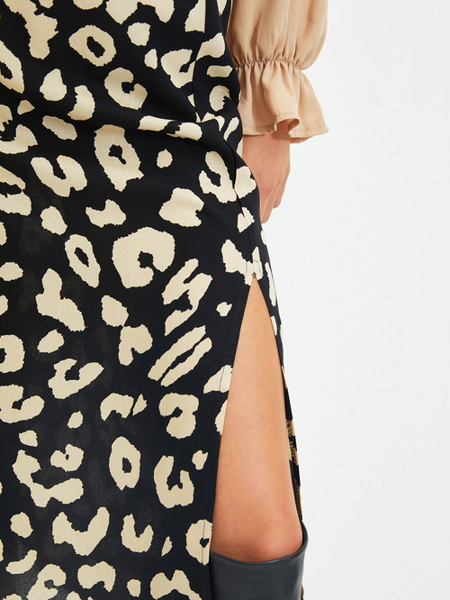 Leopard print midi skirt with slits cheap