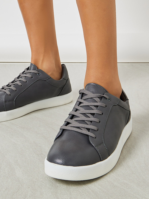 Buy Round Toe Lace Up Casual Shoes Grey For Men Styli Saudi