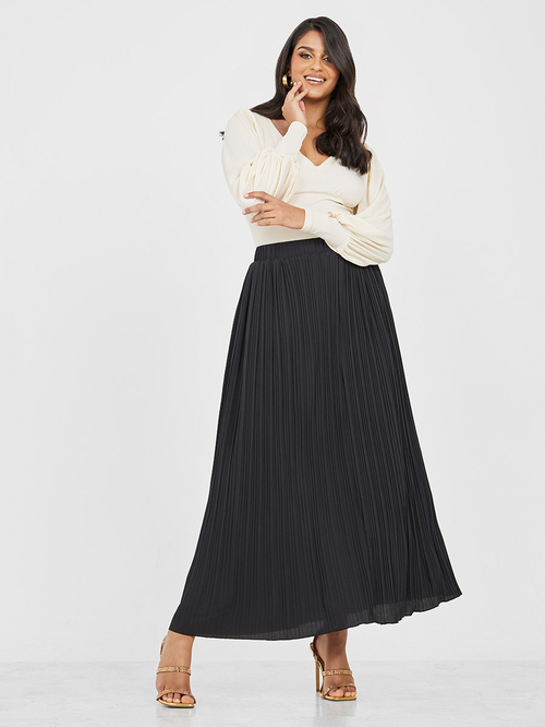 Elastic waist pleated maxi deals skirt