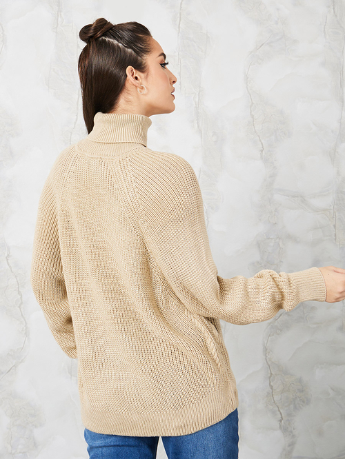 Buy Oversized Chunky Knit Turtle Neck Sweater Beige For Women Styli Kuwait
