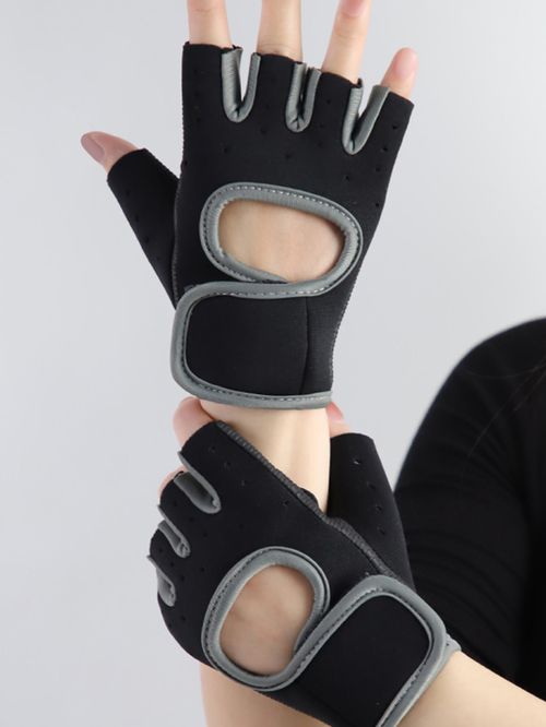 Buy Contrast Trim Peep Arm Back Weight Lifting Gloves Black For Women Styli Saudi